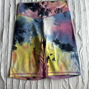 Balance vitality tie dye cloud biker shorts